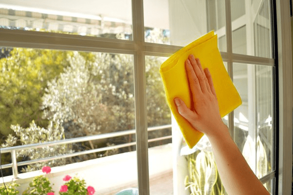 Tips On Removing Stubborn Glass Stains