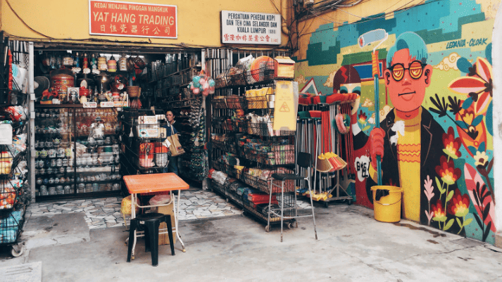 Living and Growing Vintage Pokok.Asia