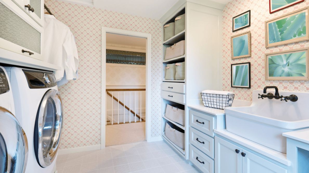 Living and Growing laundry room